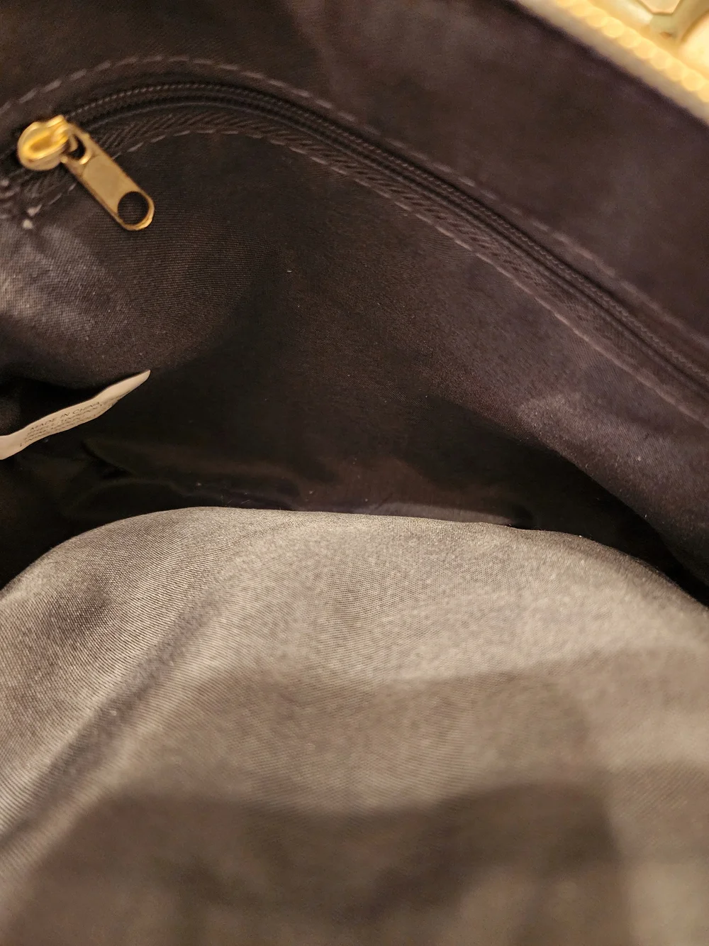 (Free With Purchase) Velvet Toiletry Crossbody Bag In Deep Olive Brown
